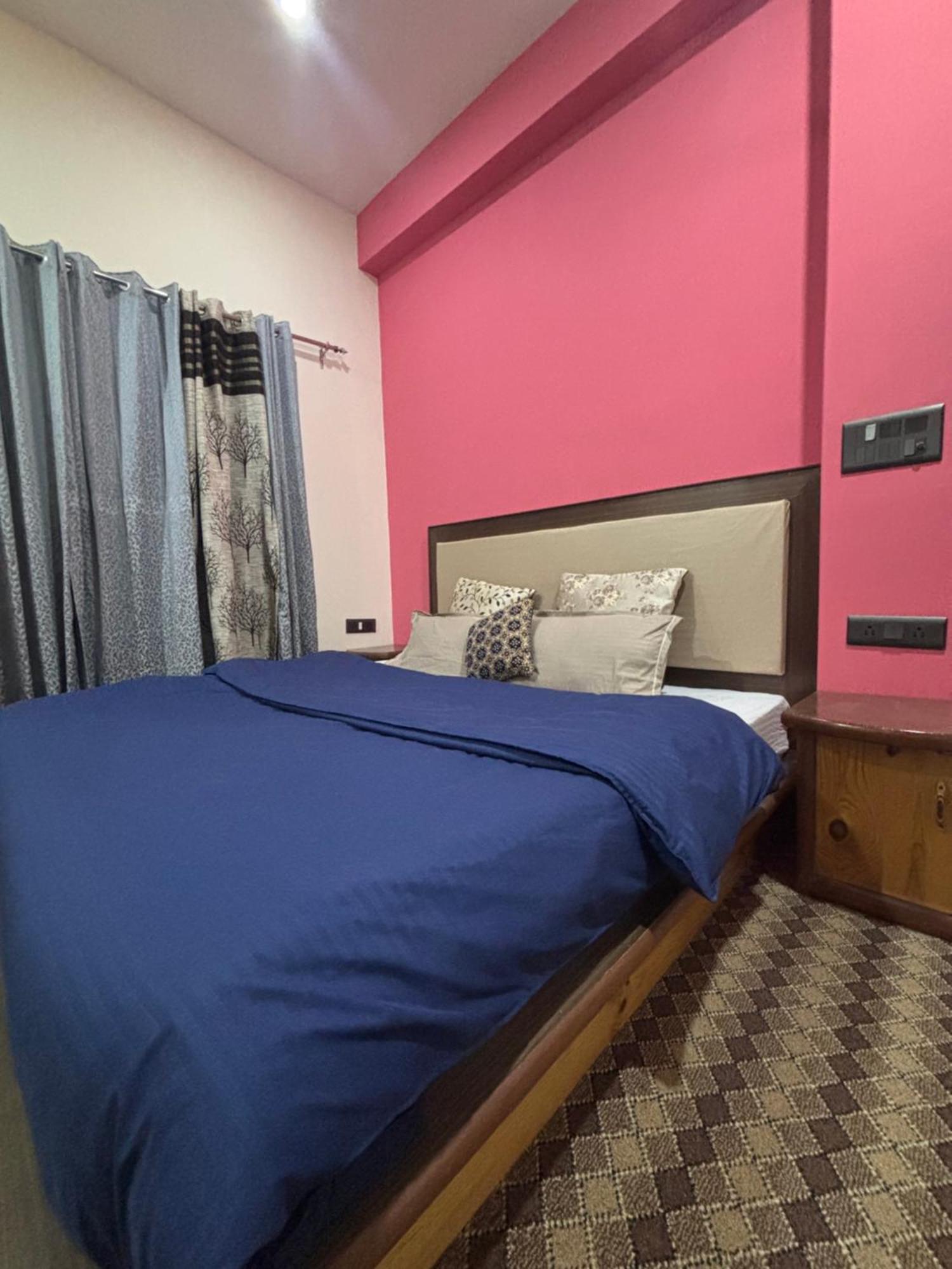 Hidden Leaf Homestay Лех Екстериор снимка